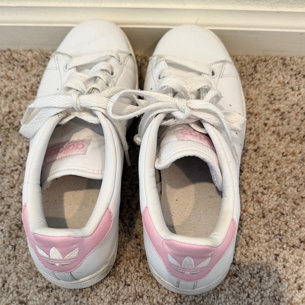 Adidas Women’s White Tennis Shoes with Pink Accents